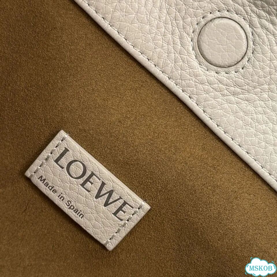 Сумка Loewe Flamenco Medium фото 9