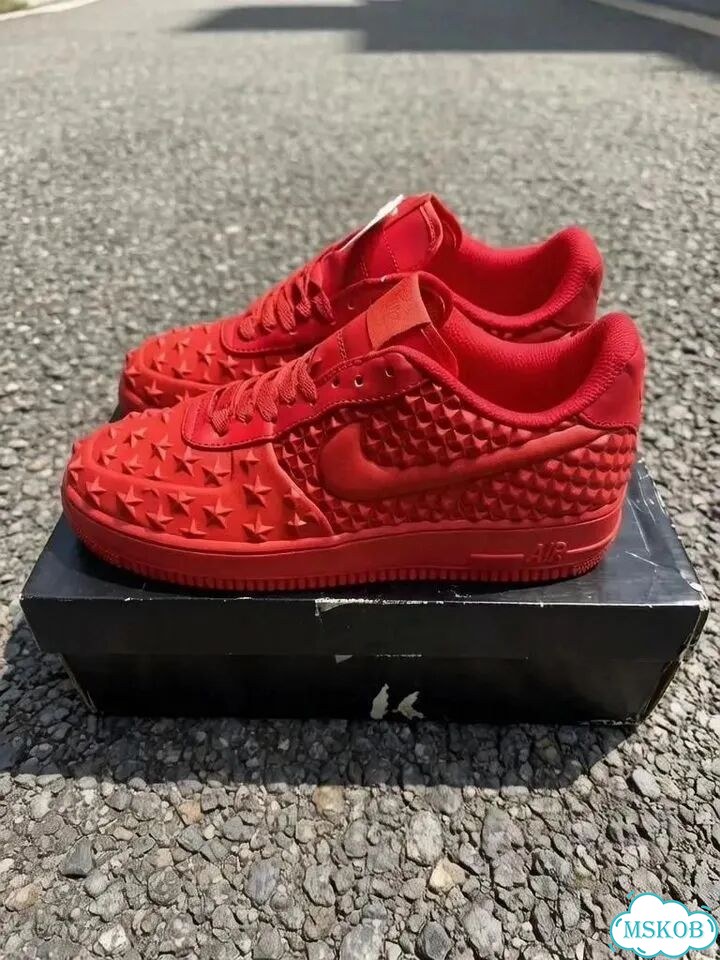 Nike Air Force 1 '07 мужские кроссовки EU 42 фото 1