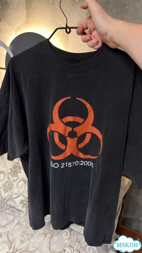Футболка Vetements Genetically Modified фото 2