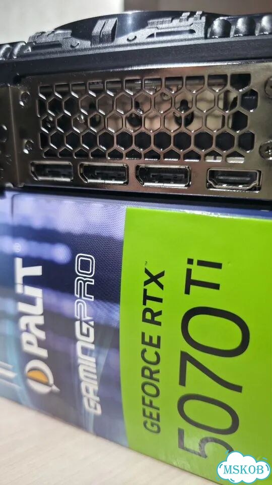 Nvidia RTX 5070 Ti Palit Gaming Pro фото 9