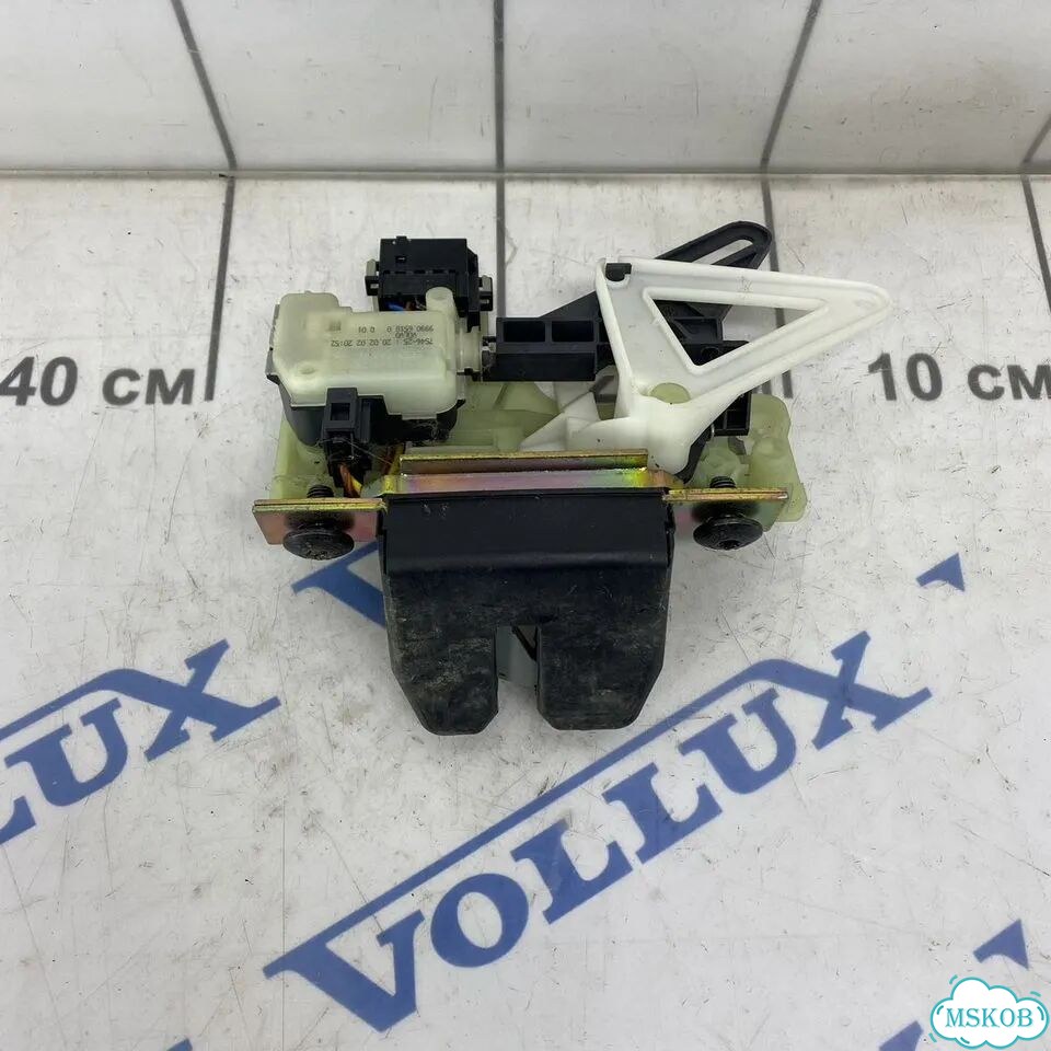 Замок багажника volvo V70 V70XC 2001-2008 (2х фаз.открывание) bu 1 фото 1