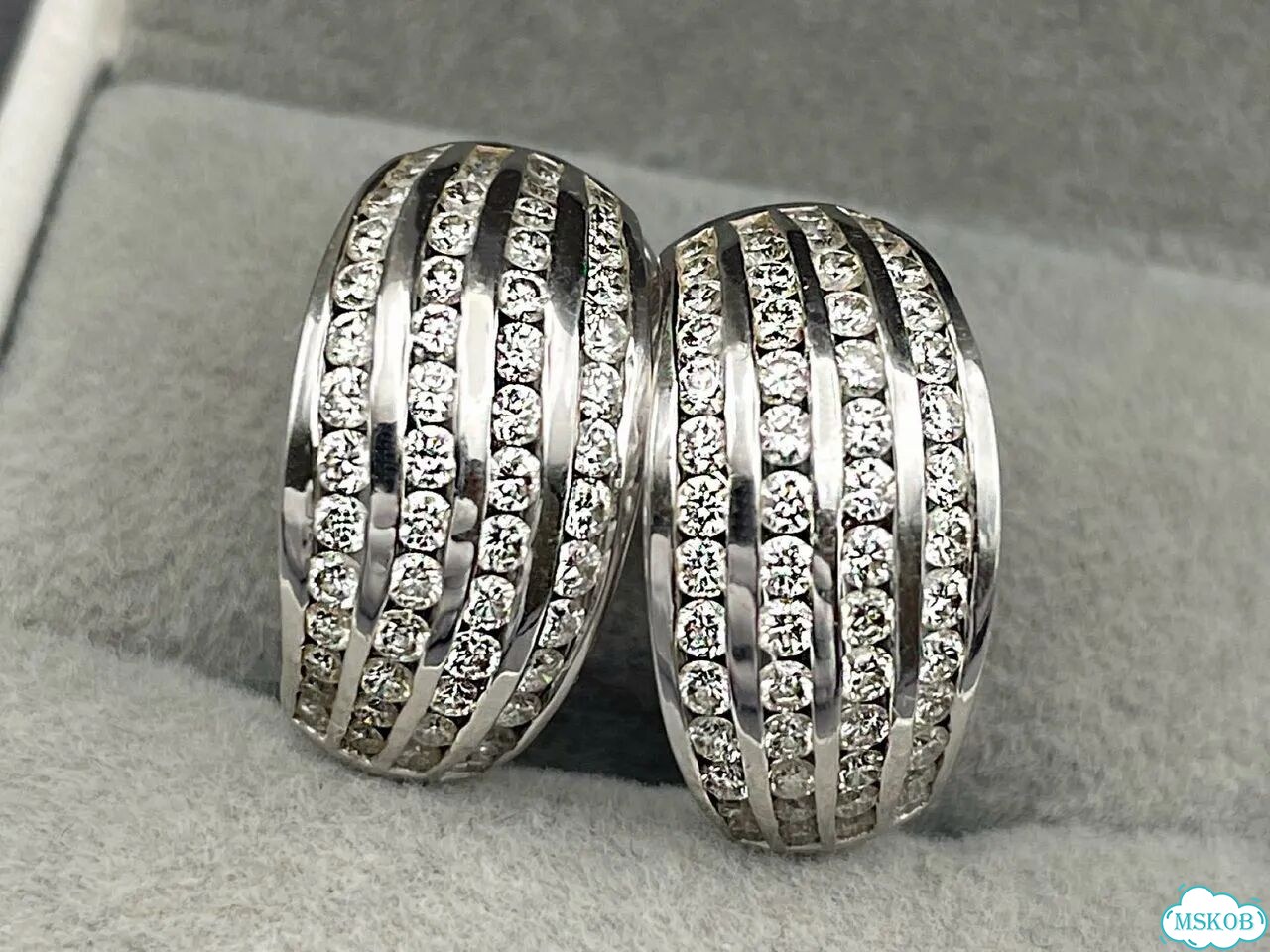 Золотые серьги дорожки с бриллиантами 1,4ct фото 1