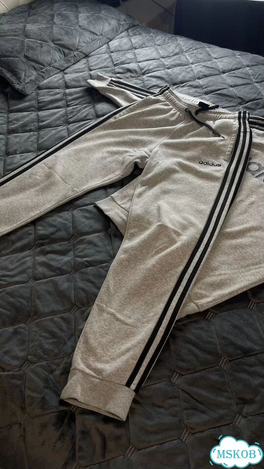 Спортивный костюм adidas S фото 5