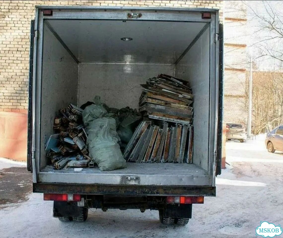 Вывоз мусора в Андреевке фото 3