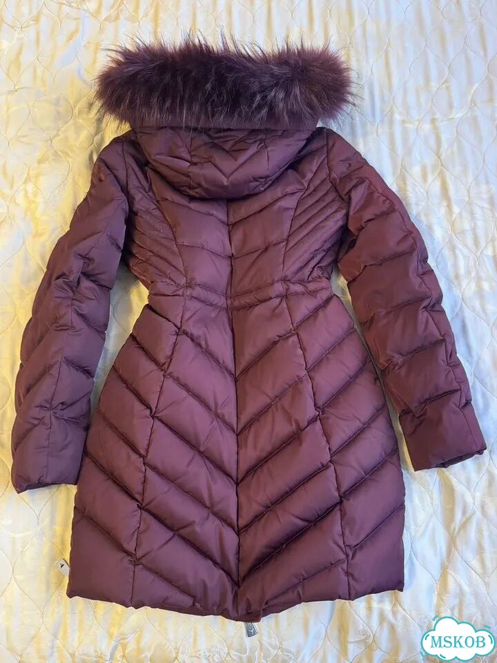 Пуховик guess женский S фото 2