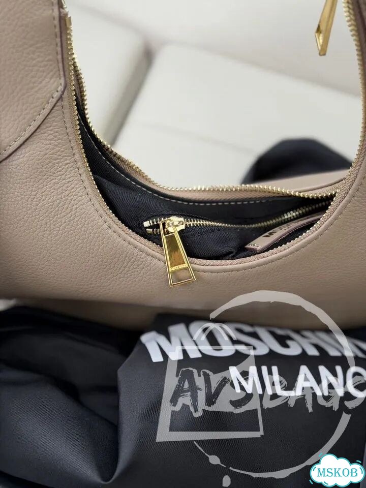 Сумка moschino фото 6