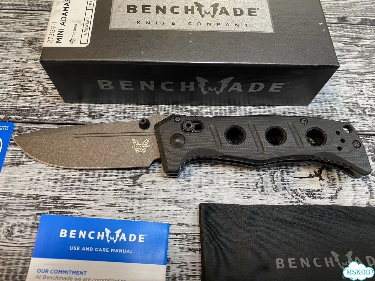Нож складной Benchmade Mini Adamas 273GY-1 фото 1