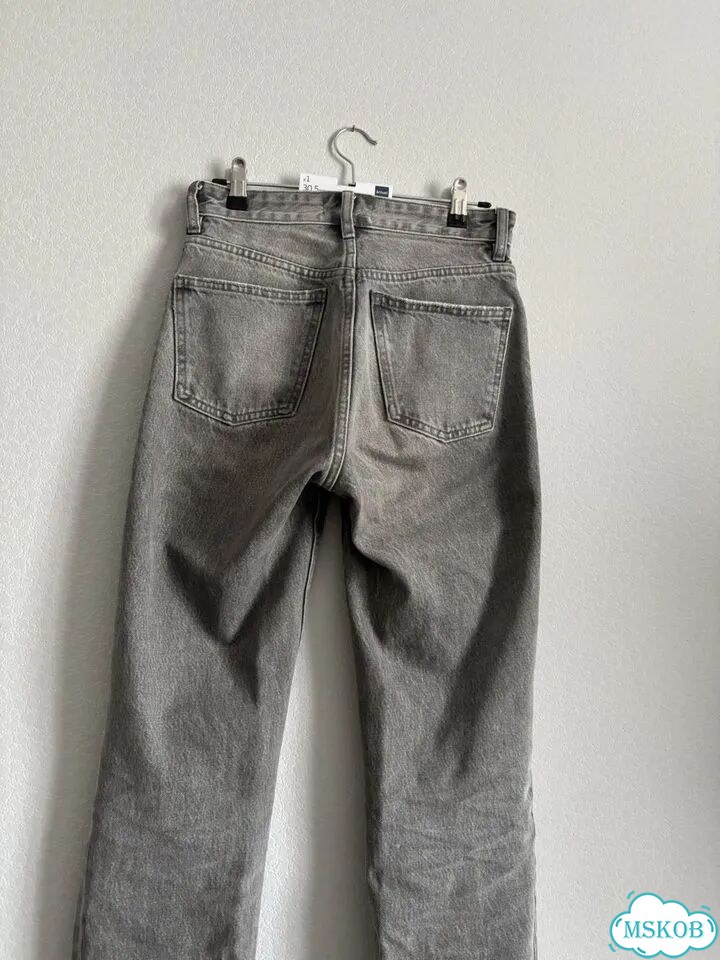 Джинсы zara 32 прямые серые фото 2