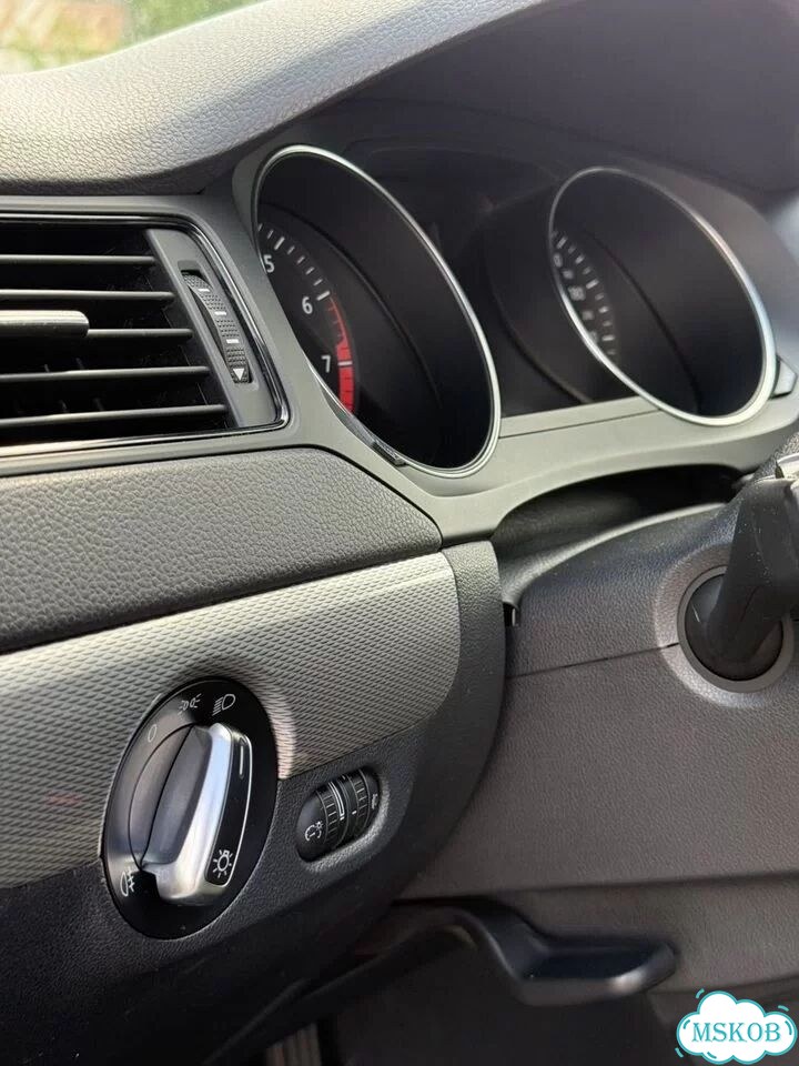 Volkswagen Jetta 1.4 AMT, 2015, 177 000 км фото 24