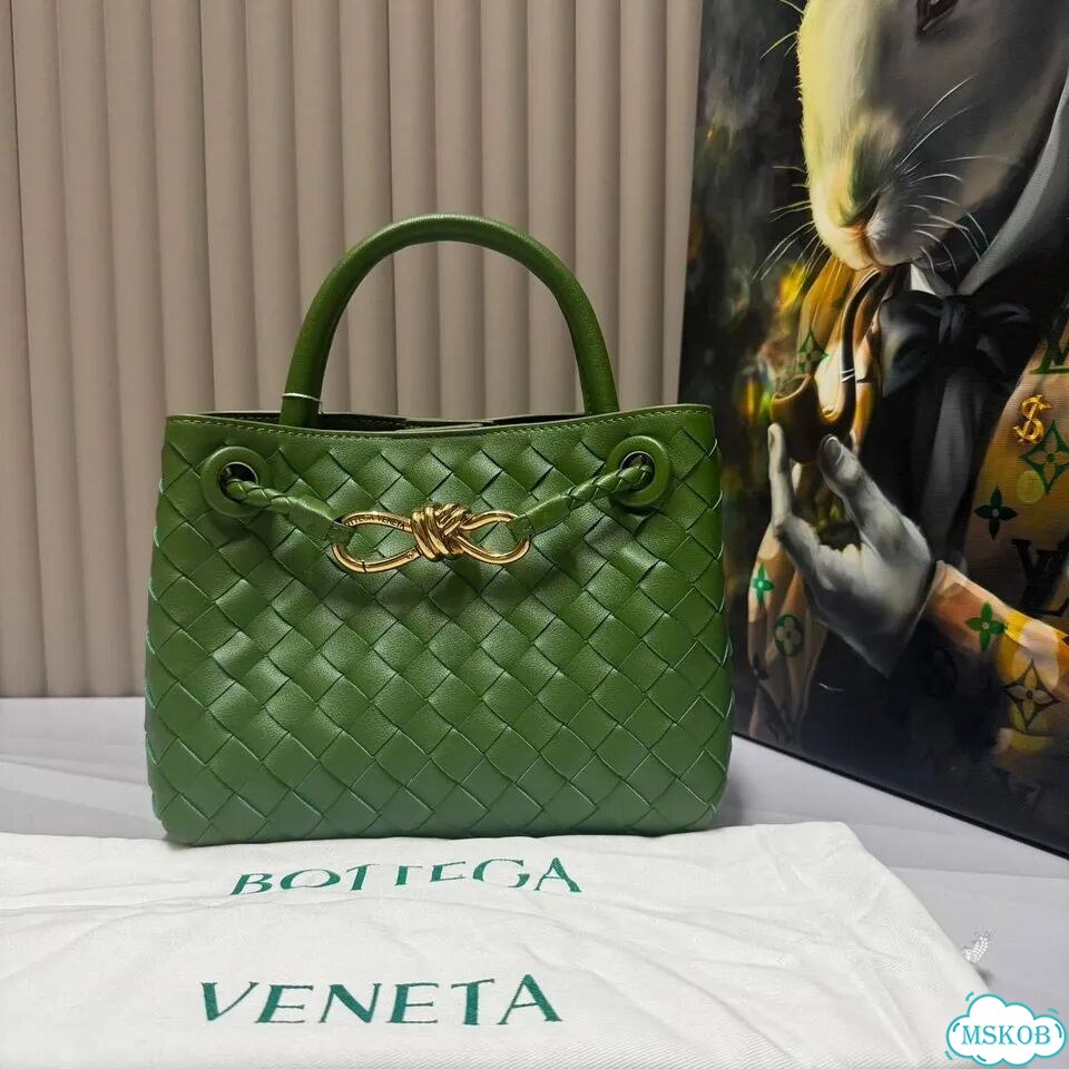 Сумка женская Bottega Veneta Andiamo mini фото 10