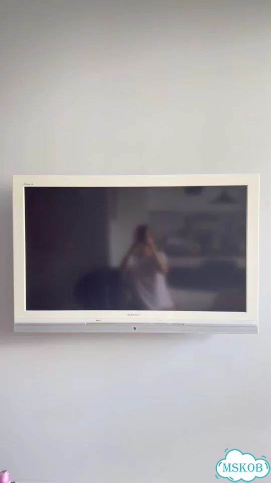 Sony Bravia 40” KDL-40WE5 фото 2