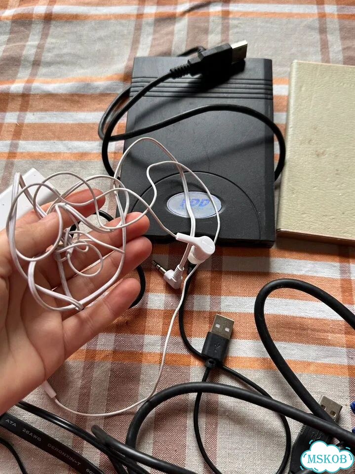 Провода, телефон без АКБ, power bank и мн др фото 6