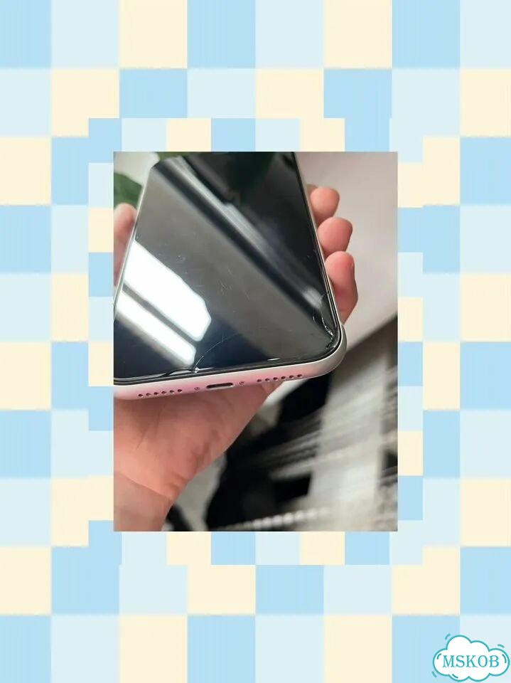iPhone 11, 128 ГБ фото 3