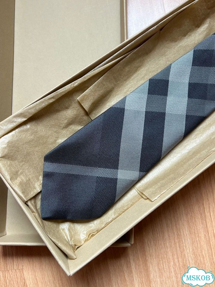 Галстук Burberry оригинал Англия Лондон фото 3