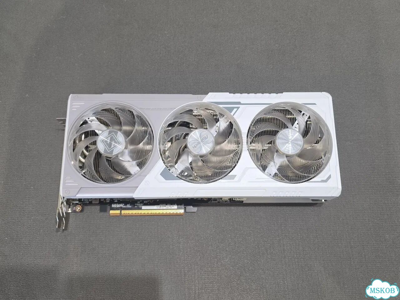 Asrock steel legend rx 9070xt 16gb фото 1