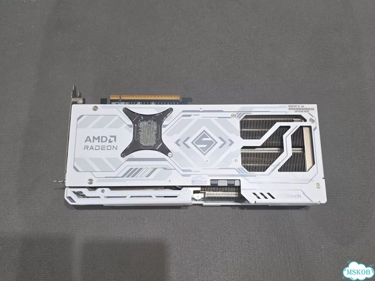 Asrock steel legend rx 9070xt 16gb фото 8