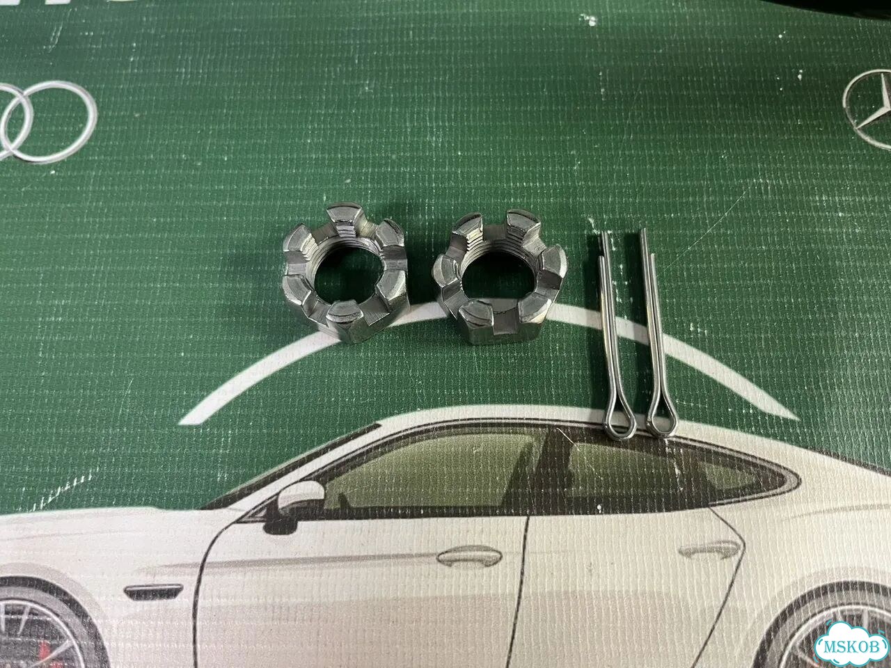 Новая поперечная рулевая тяга Mercedes A4633300703 фото 6