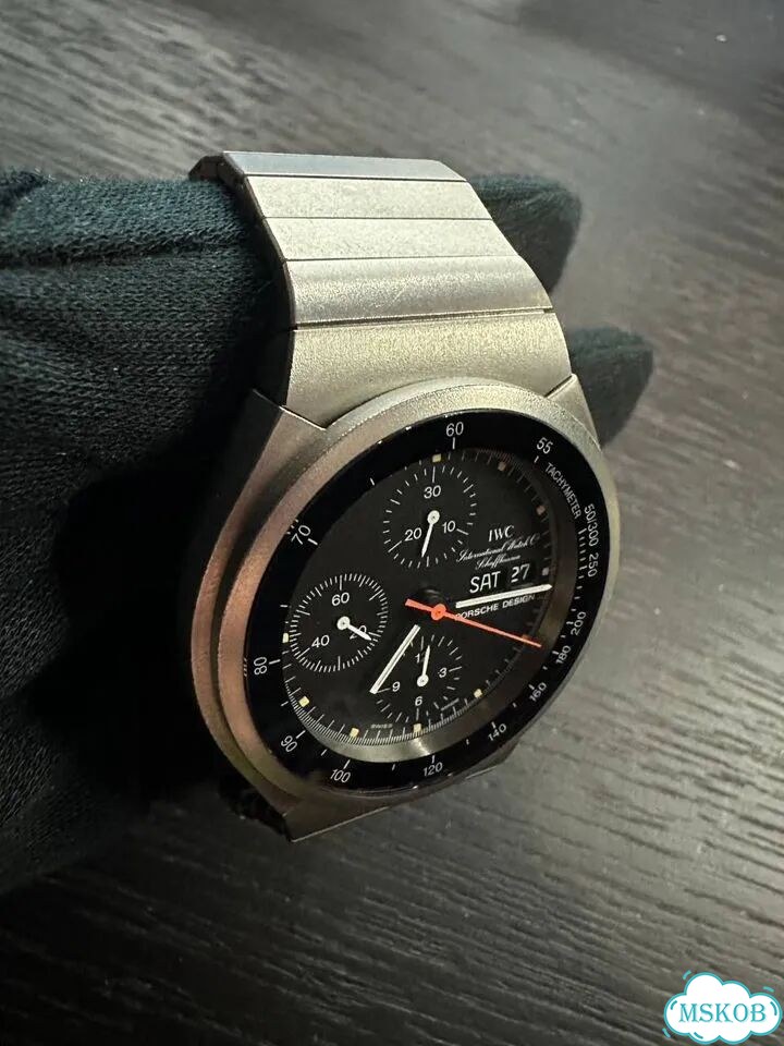 Редкие часы IWC Porsche Design Titan Chronograph фото 4