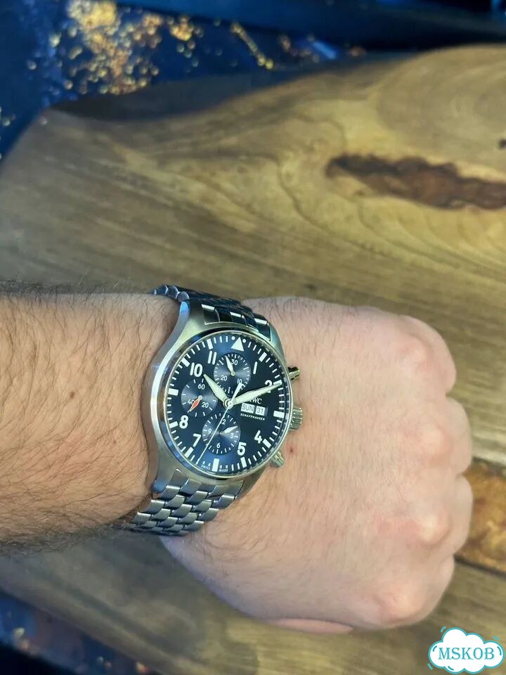 IWC Pilot Le Petit Prince Chronograph 43 в наличии фото 6
