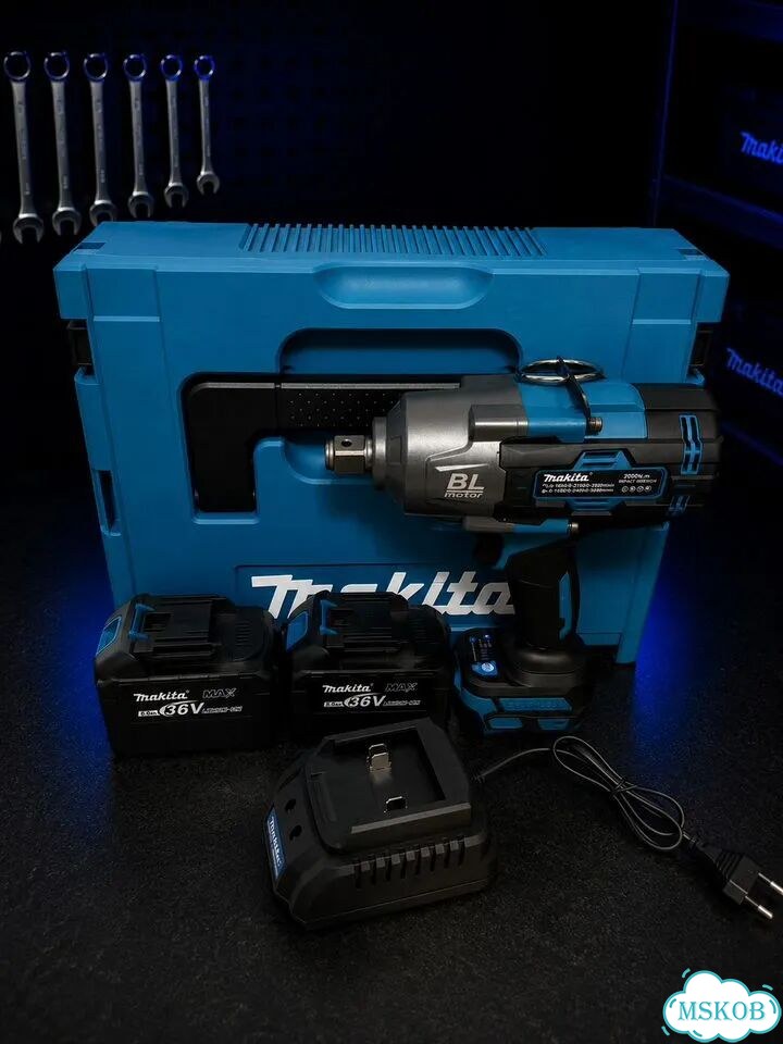 Гайковерт Makita 2000 Нм 36V в кейсе фото 3