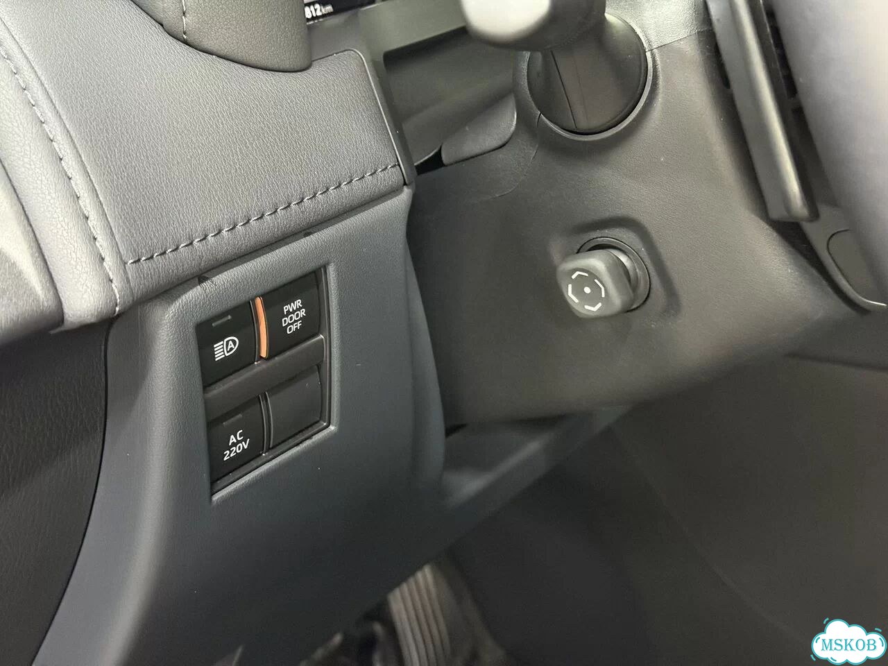 Toyota Alphard 2.5 CVT, 2025, 15 800 км фото 18