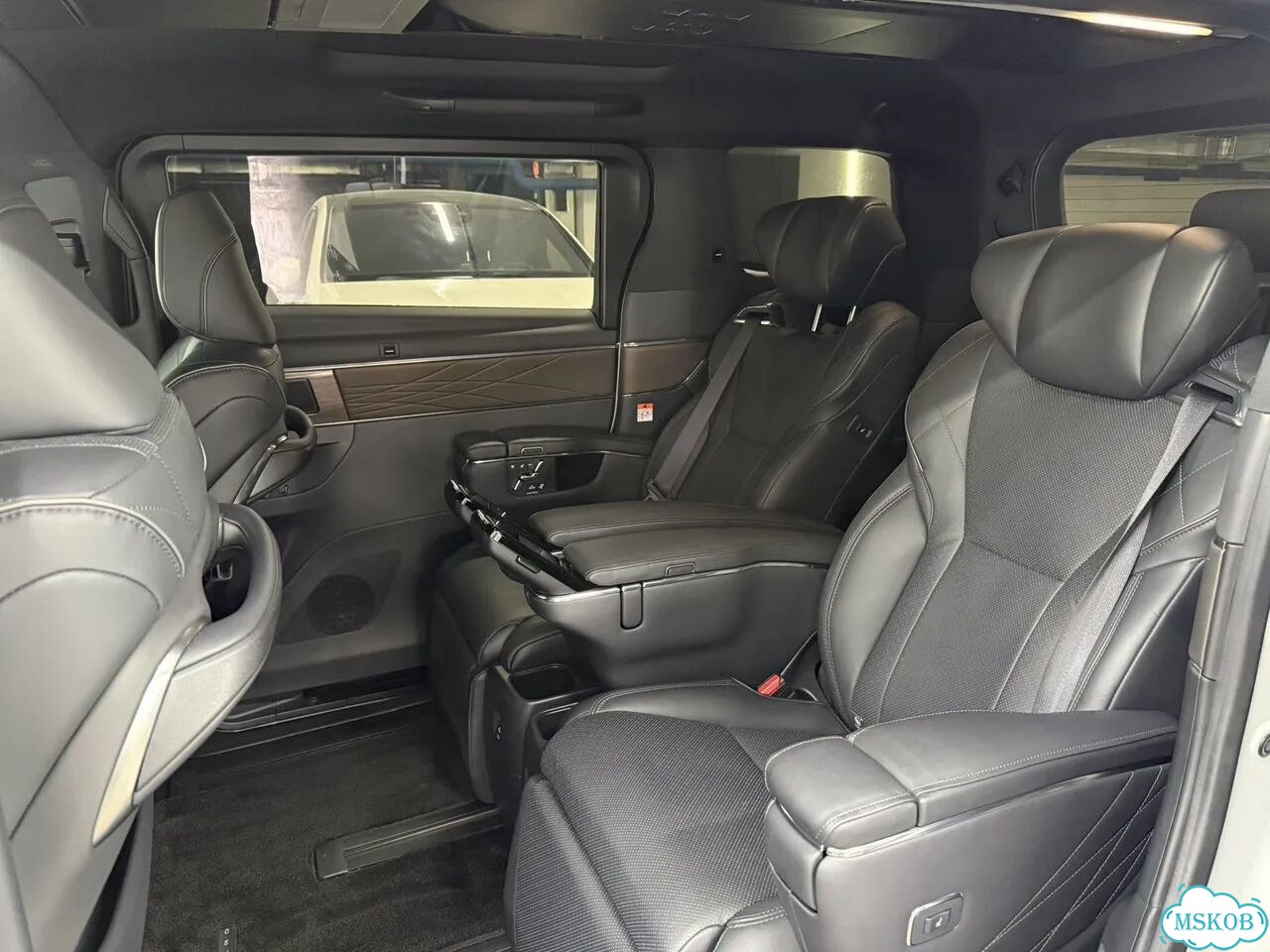 Toyota Alphard 2.5 CVT, 2025, 15 800 км фото 22