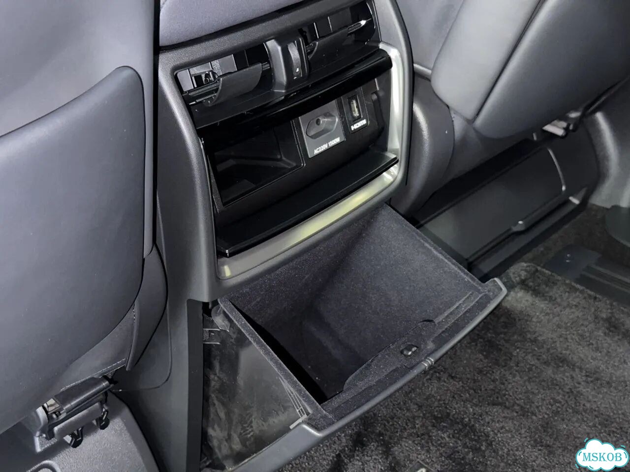 Toyota Alphard 2.5 CVT, 2025, 15 800 км фото 23