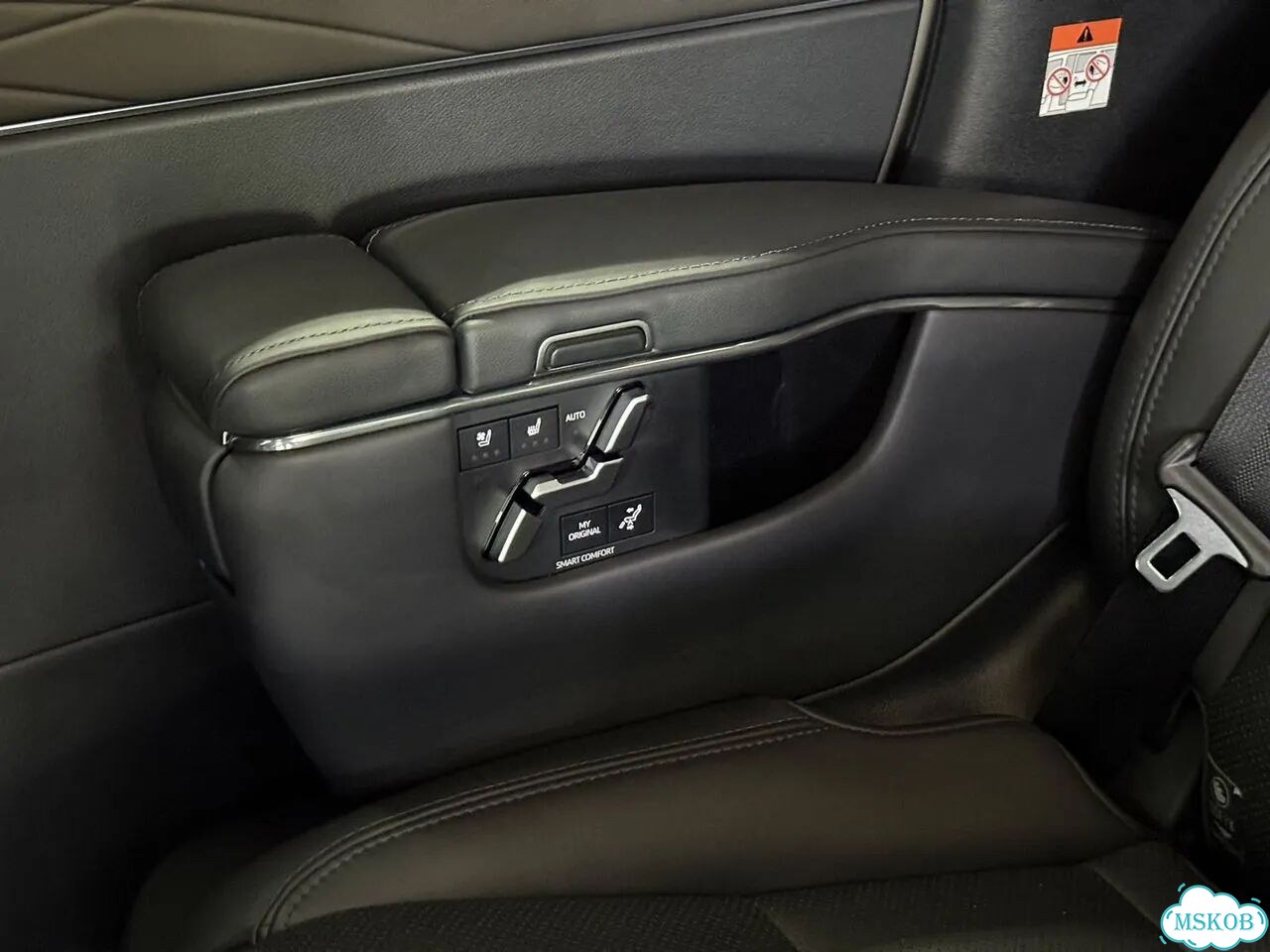 Toyota Alphard 2.5 CVT, 2025, 15 800 км фото 25