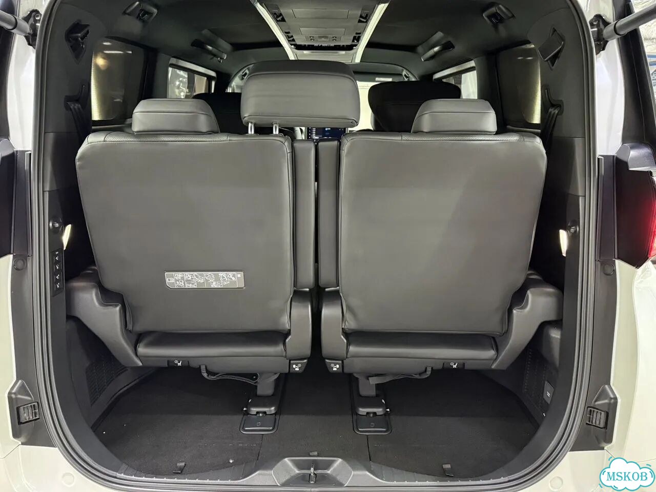 Toyota Alphard 2.5 CVT, 2025, 15 800 км фото 27