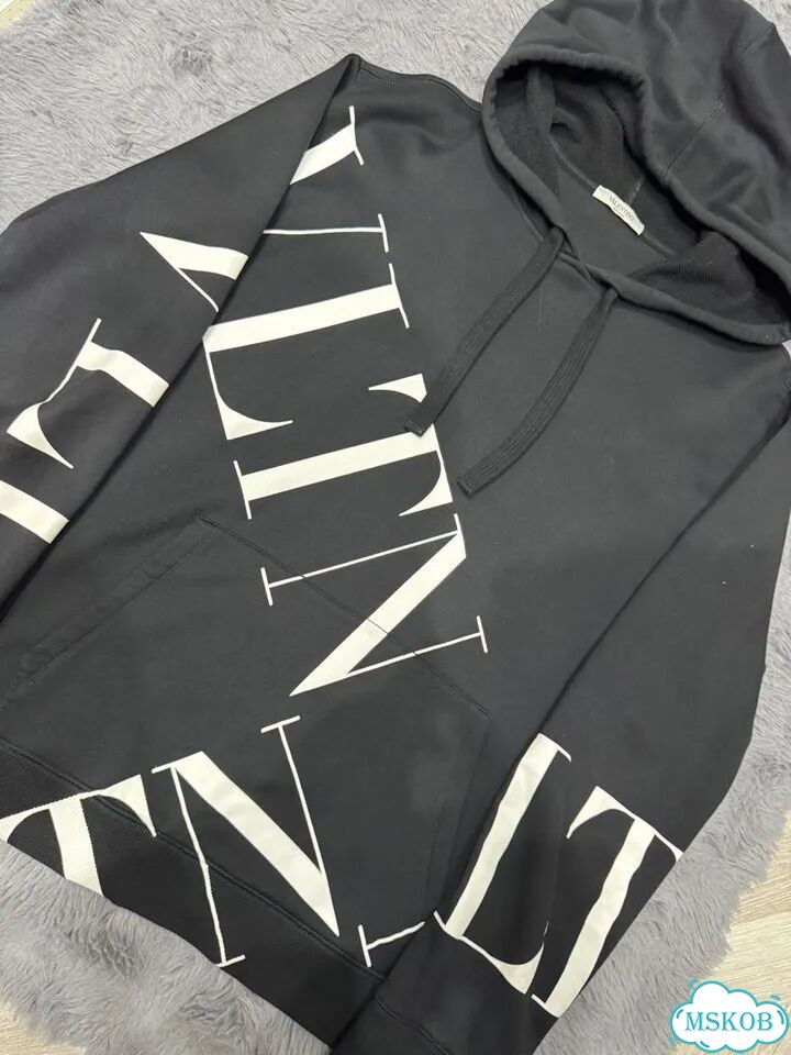 Худи valentino оригинал фото 3
