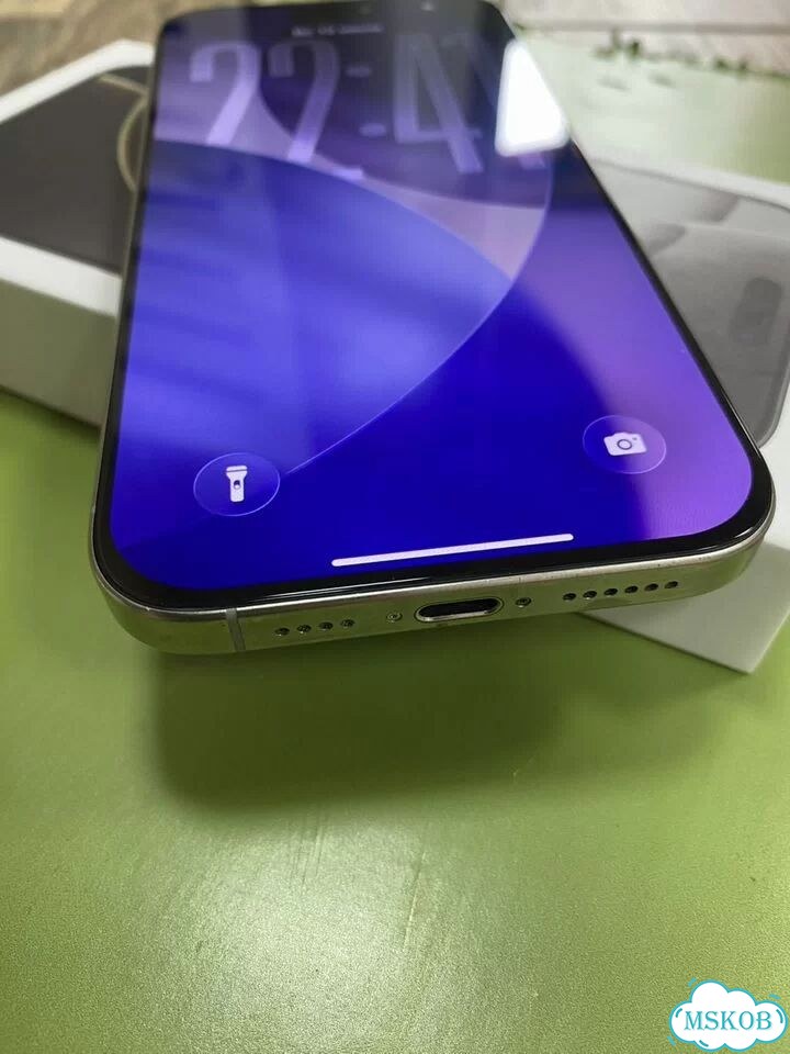 iPhone 16 Pro Max, 256 ГБ, eSIM фото 4