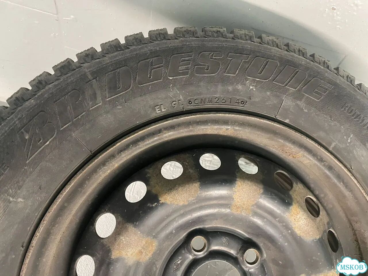 Зимние колеса 205/65R15 Bridgestone фото 2