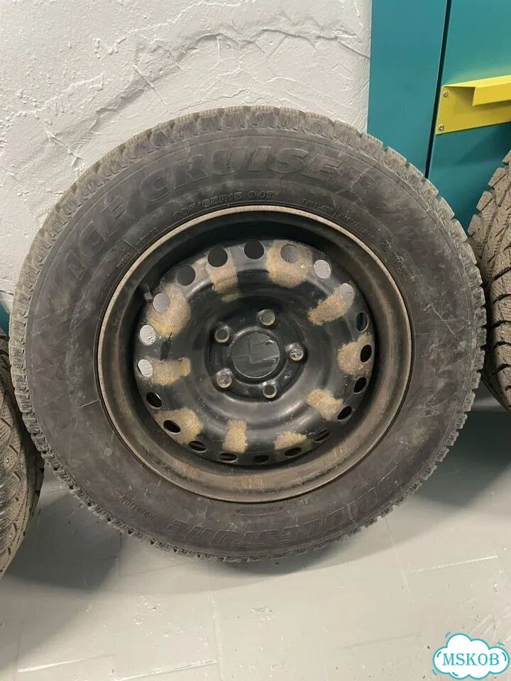 Зимние колеса 205/65R15 Bridgestone фото 5