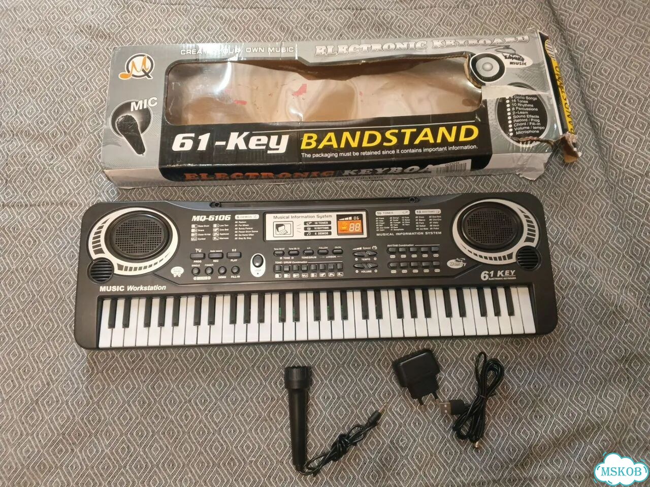 Синтезатор детский Bandstand фото 1
