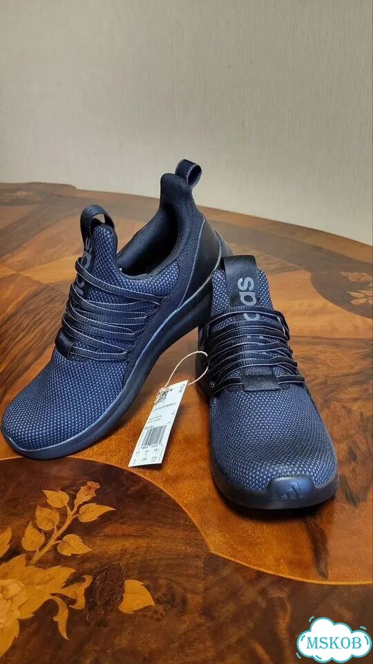 Кроссовки adidas фото 1