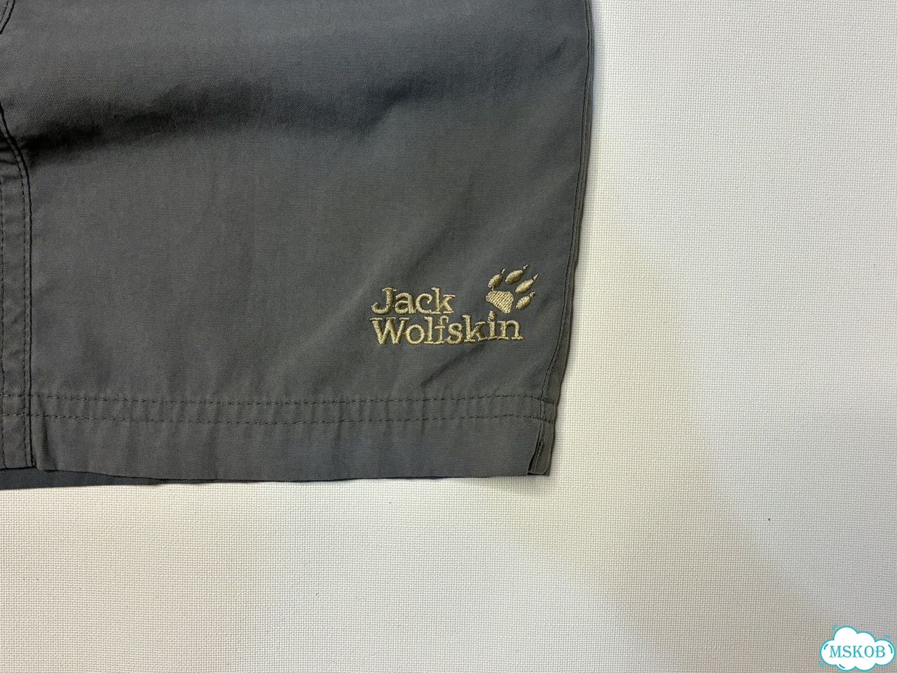 Треккинговые шорты jack wolfskin оригинал фото 3
