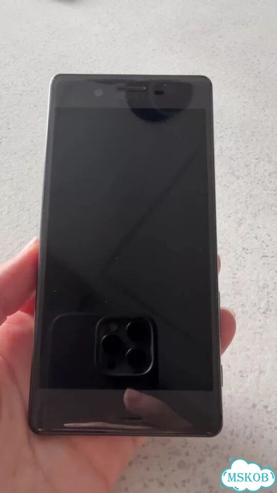 Sony Xperia X, 3/32 ГБ, 2 SIM фото 1