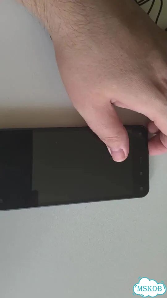 Amazon Fire Phone (Lineage OS, родные наушники) фото 1