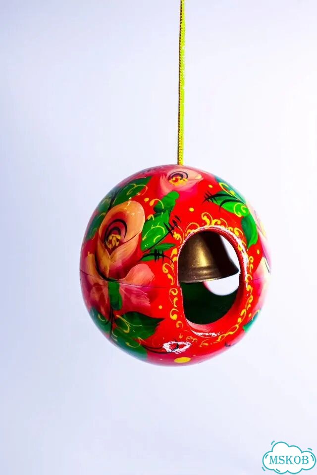 Елочная игрушка шар с колокольчиком внутри фото 1