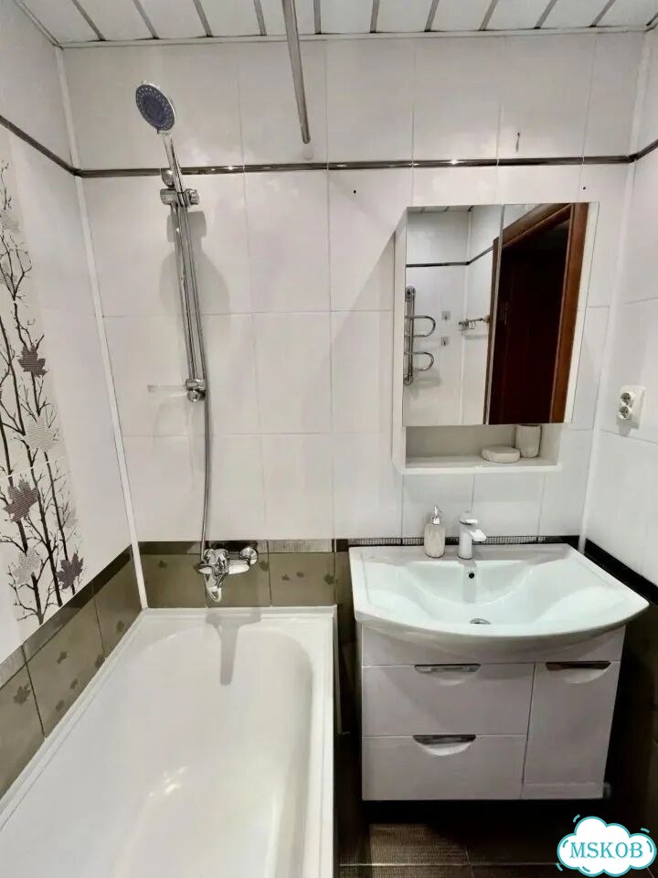 2-к. квартира, 52 м², 15/17 эт. фото 9
