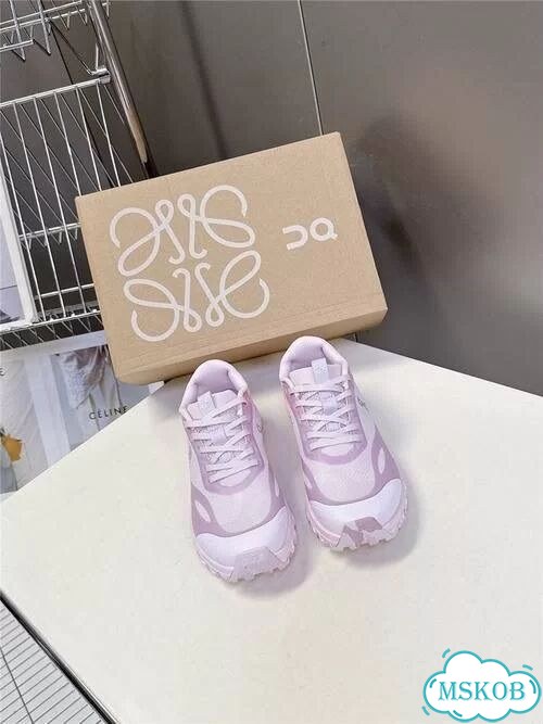 Кроссовки женские On Cloud x Loewe фото 2