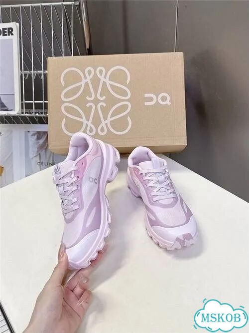 Кроссовки женские On Cloud x Loewe фото 3