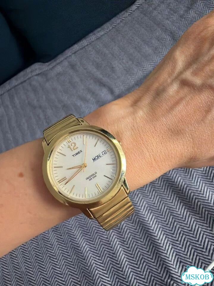 Часы timex золотистые золото фото 6