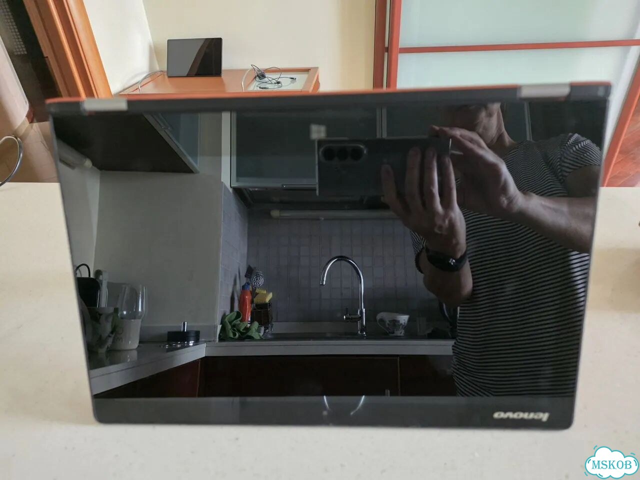 Ноутбук Lenovo фото 4