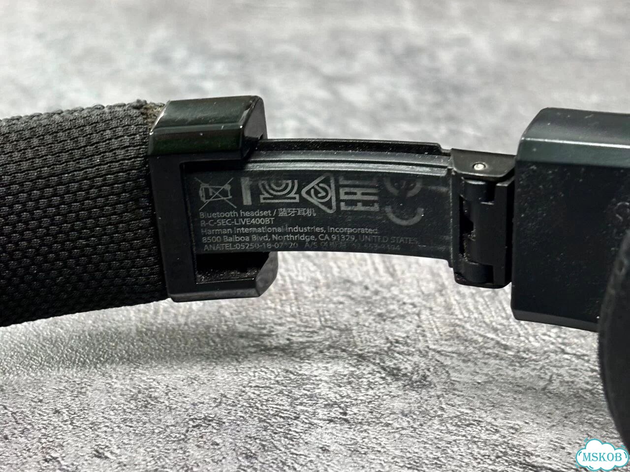 Наушники JBL Live 400BT фото 3
