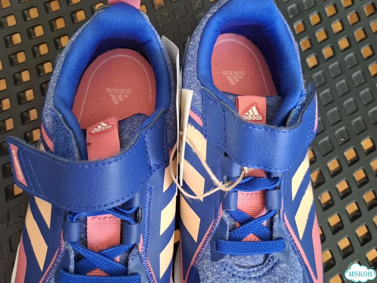 Кроссовки Adidas новые фото 6