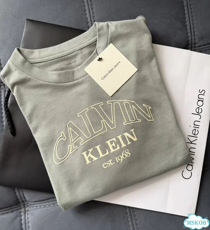 Женская футболка Calvin Klein m фото 7
