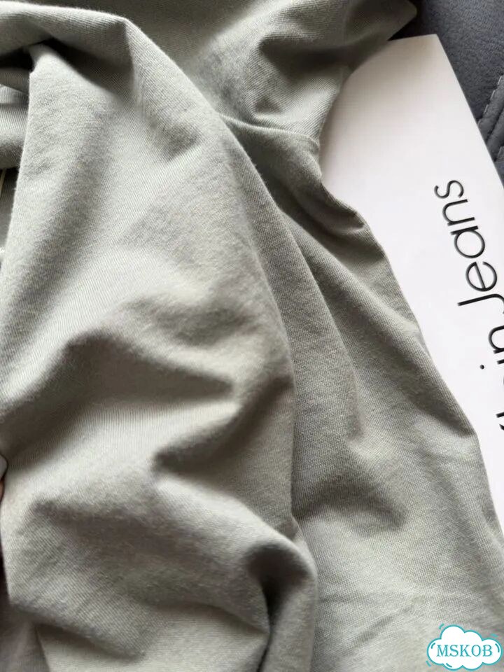 Женская футболка Calvin Klein m фото 9