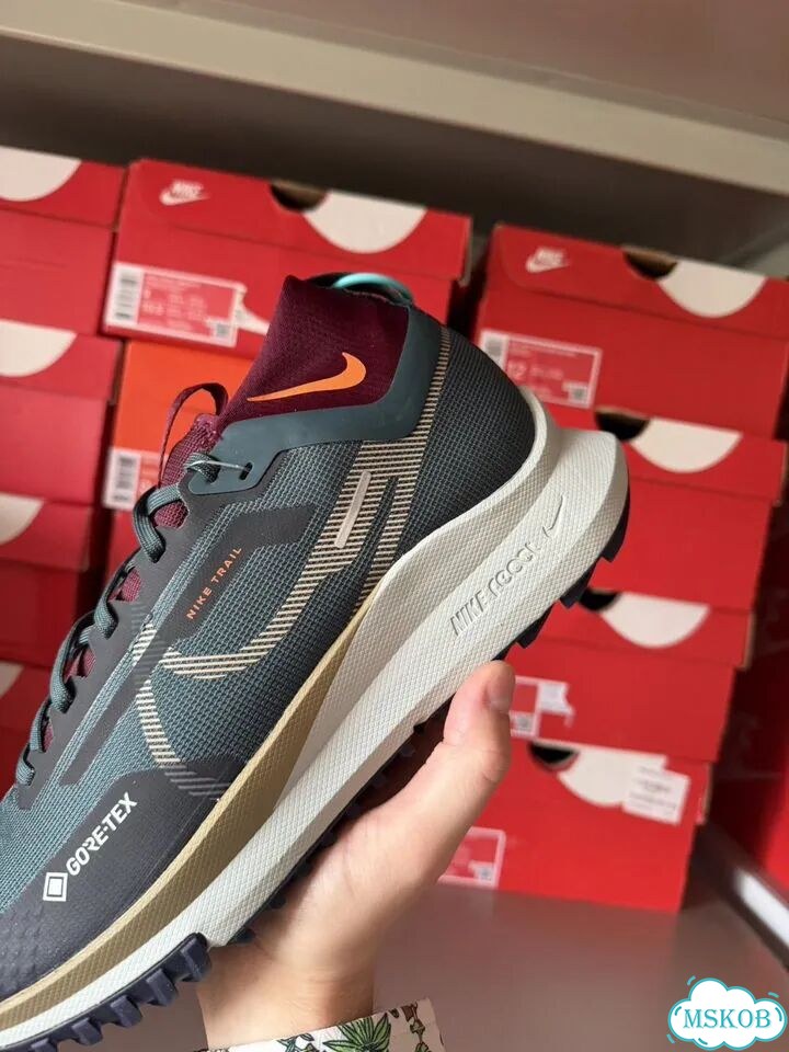 Nike React Pegasus Trail 4 Gore-Tex 'Deep Jungle' фото 7