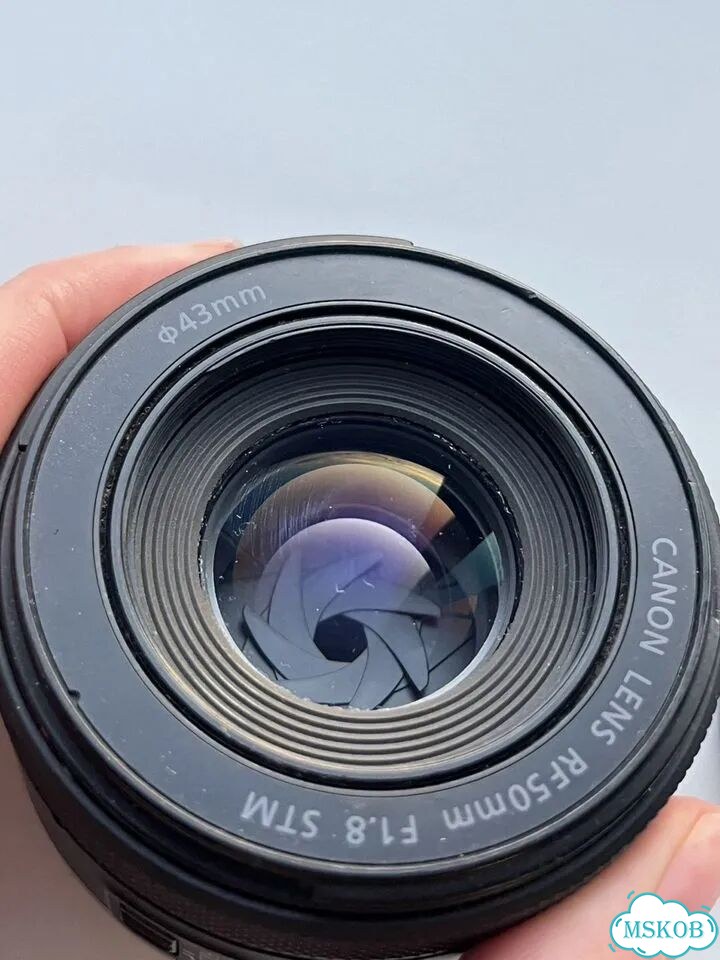 Объектив canon RF 50 mm 1.8 фото 1